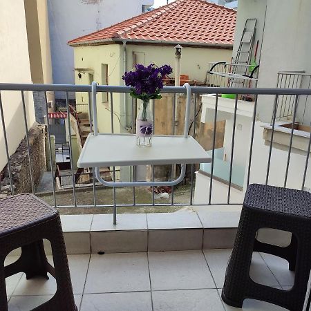 Victoria'S Apartment Kavala Bagian luar foto