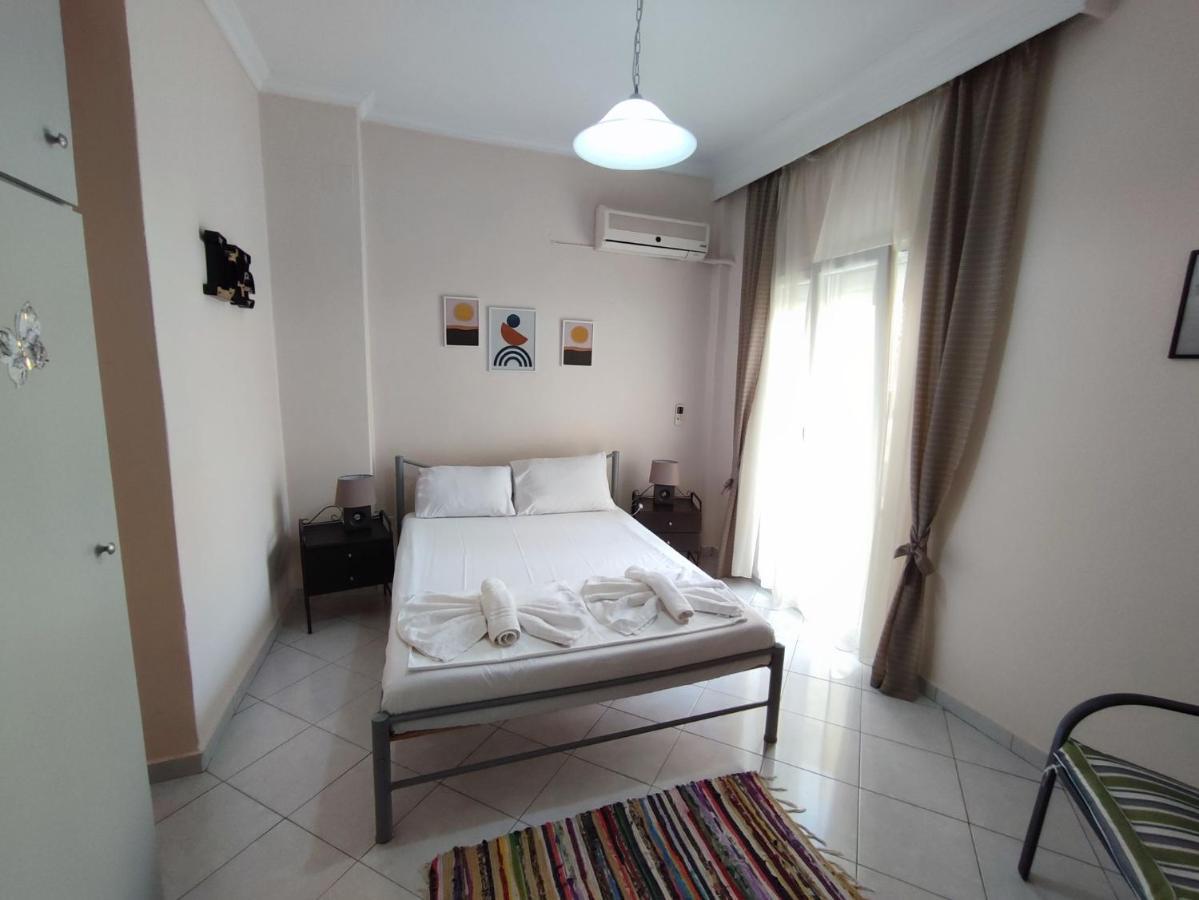 Victoria'S Apartment Kavala Bagian luar foto