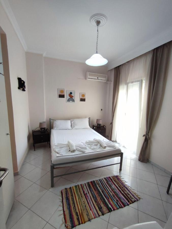 Victoria'S Apartment Kavala Bagian luar foto