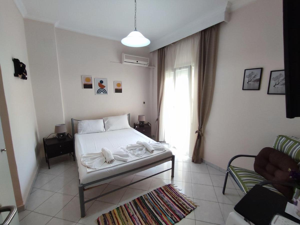 Victoria'S Apartment Kavala Bagian luar foto
